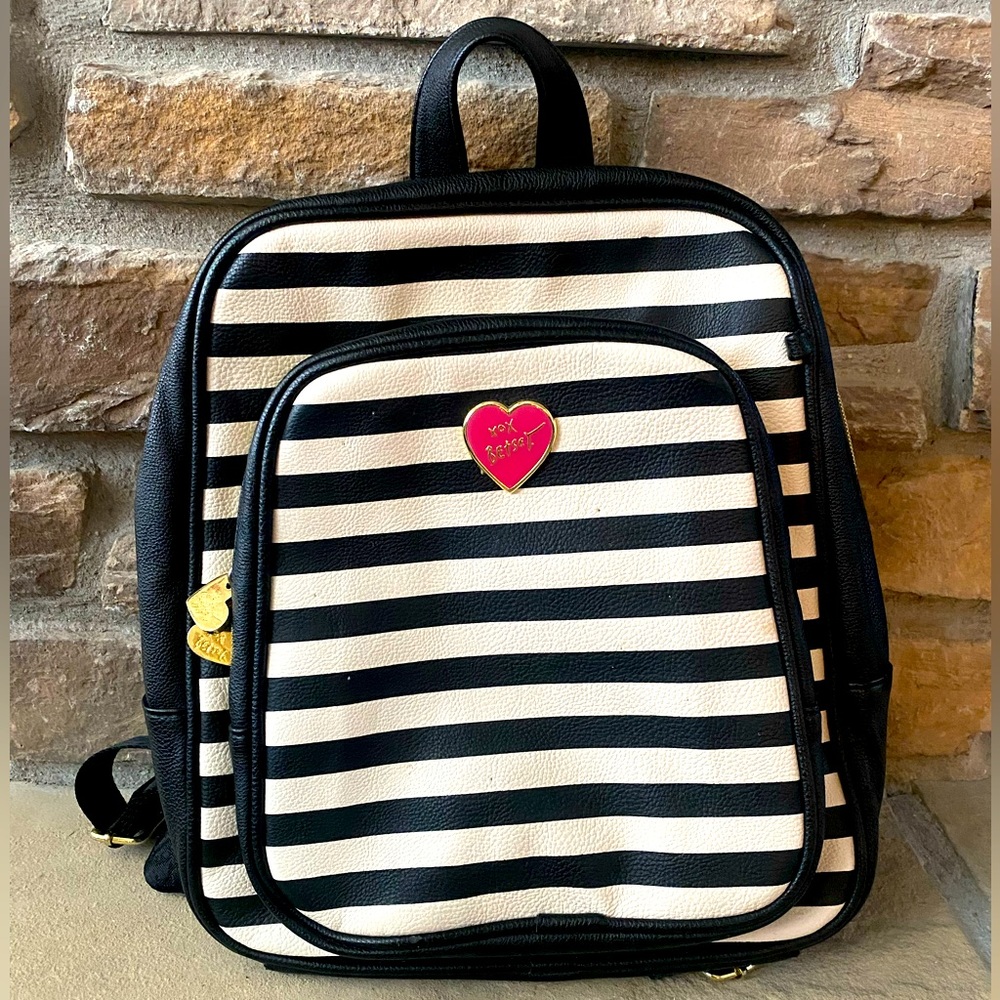 BETSEY JOHNSON mid backpack